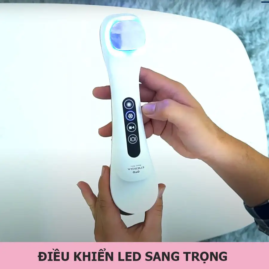 Máy mát xa mặt chống lão hóa nóng lạnh OTO Energia EG-700 (màu bạc)